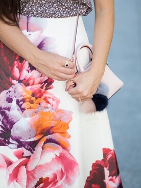 Kelsey Bangさんのコーディネート