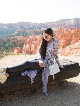 Kelsey Bangさんのコーディネート