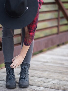 Kelsey Bangさんのコーディネート