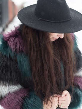 Kelsey Bangさんのコーディネート