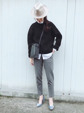 「アイテム（パンプス、ブルー系）」を使った、TOMOKAさん（レディース・162cm）の冬コーディネート