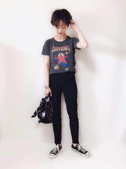 Tomoka Converse Tokyoのトートバッグを使ったコーディネート Wear