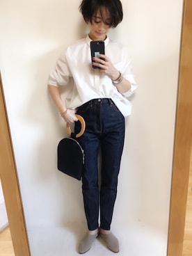 「AZUL ENCANTO（アズールエンカント）のアイテム（シャツ/ブラウス）」を使った、TOMOKAさん（レディース・162cm）の秋コーディネート