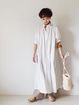 「LAKOLE（ラコレ）のアイテム（シャツワンピース）」を使った、TOMOKAさん（レディース・163cm）の夏コーディネート