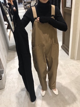 「niko and...（ニコアンド）のアイテム（サロペット/オーバーオール）」を使った、TOMOKAさん（レディース・162cm）の冬コーディネート