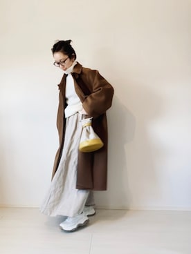 「アイテム（ステンカラーコート）」を使った、TOMOKAさん（レディース・162cm）の冬コーディネート