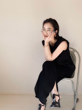 「STUDIOUS（ステュディオス）のアイテム（パンツ）」を使った、TOMOKAさん（レディース・162cm）の春コーディネート