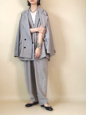 「antiqua（アンティカ）のアイテム（ジャケット/アウター）」を使った、TOMOKAさん（レディース・162cm）の夏コーディネート