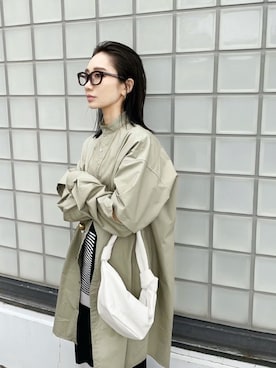 「CONN（コン）のアイテム」を使った、TOMOKAさん（レディース・162cm）の春コーディネート