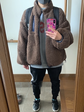 「RAY CASSIN（レイカズン）のアイテム（マウンテンパーカー）」を使った、げってぃさん（レディース・152cm）の冬コーディネート
