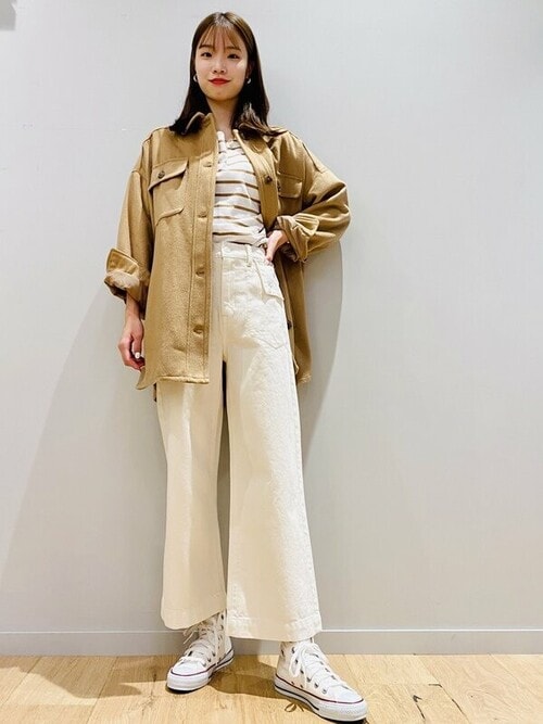*SPORTMAX* Siamese ハイライズワイドレッグジーンズ ベージュ GAP（ギャップ）の「ハイライズ ワイドレッグジーンズ（デニム