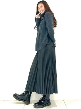 「オールグレー」｜「アイテム（スカート）」を使った、GapJapanさん（レディース・162cm）の冬コーディネート