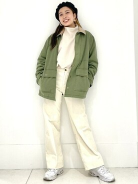 「ミリタリージャケット」｜「アイテム（カバーオール）」を使った、GapJapanさん（レディース・162cm）の冬コーディネート