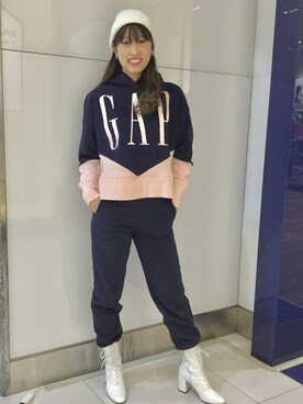 「アクティブ」｜「アイテム（スウェットパンツ）」を使った、GapJapanさん（レディース・162cm）の冬コーディネート
