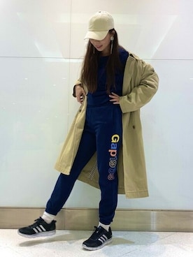 「GAP（ギャップ）のアイテム（トレンチコート）」を使った、GapJapanさん（レディース・166cm）の冬コーディネート