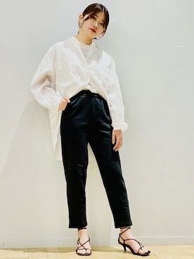 「ビッグシャツ」｜「アイテム（スウェットパンツ）」を使った、GapJapanさん（レディース・160cm）の春コーディネート