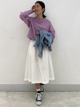 「くすみカラー」｜「アイテム（デニムジャケット）」を使った、GapJapanさん（レディース・175cm）の春コーディネート