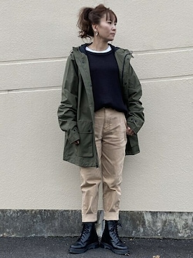 「カーキアウター」｜「アイテム（マウンテンパーカー）」を使った、GapJapanさん（レディース・156cm）の秋コーディネート