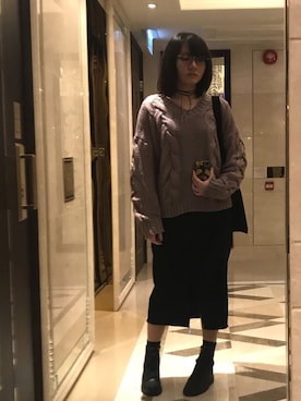「冬」｜「アイテム（チョーカー）」を使った、藍さん（レディース・163cm）の秋コーディネート