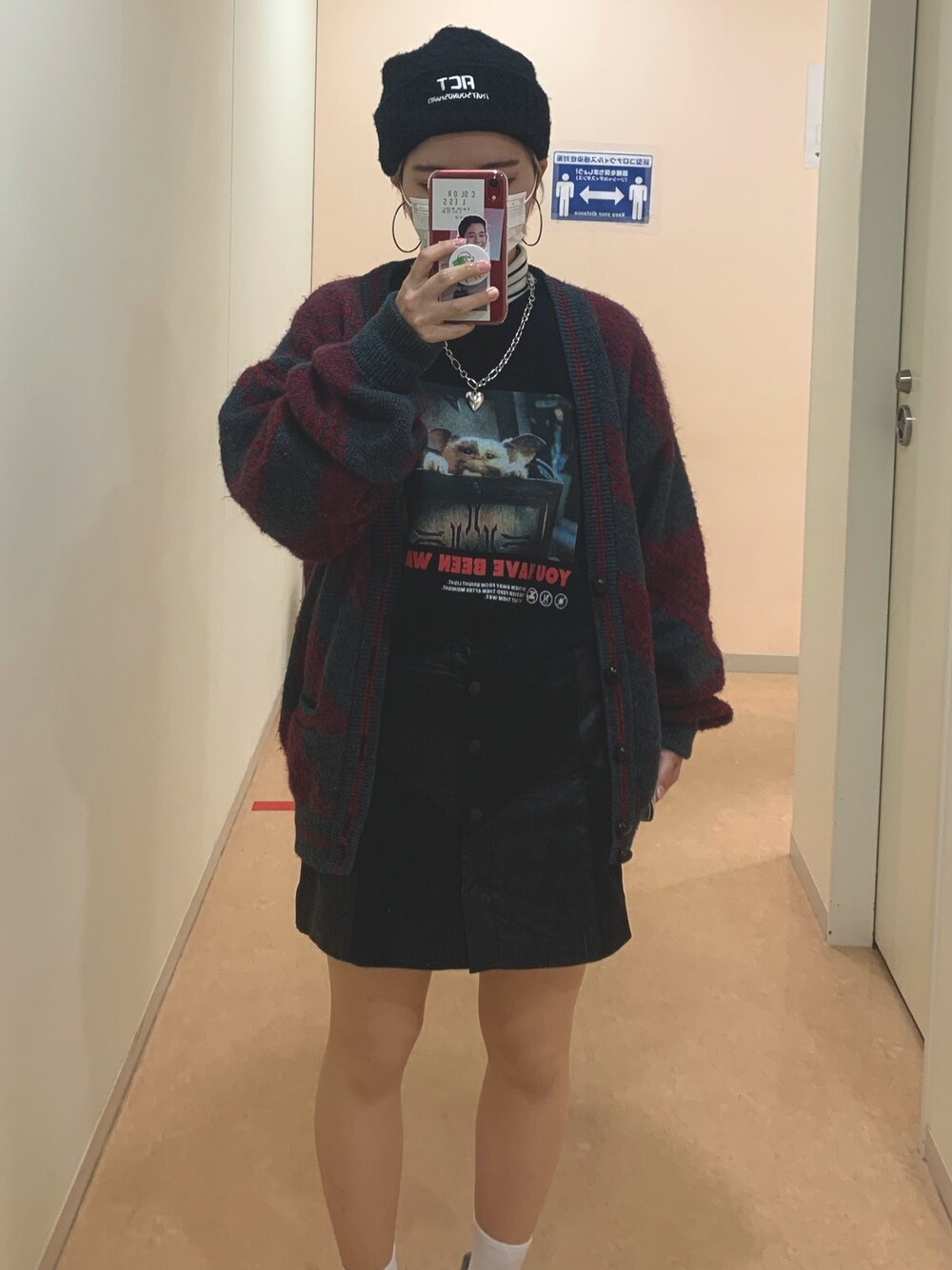 「ストリートコーデ、ブラックコーデ、古着、古着女子、スト女、低身長、スニーカーコーデ、カーディガン」｜「GUのアイテム（スウェット、ブラック系）」を使った、ぴさん（レディース・154cm）の春コーディネートの1枚目の写真