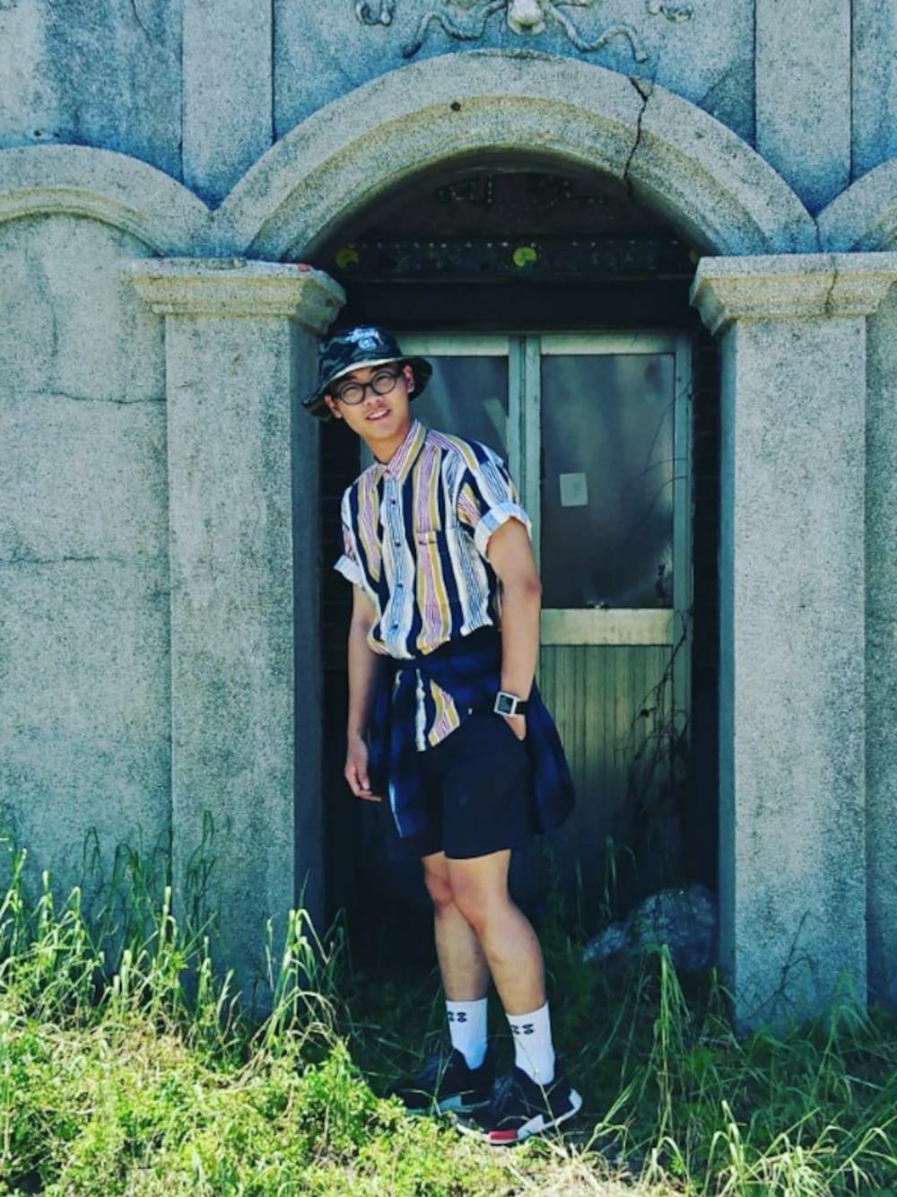 「adidas originals、valentino rudy、stussy、UNIQLO、UNIQLO U、VINTAGE、六文錢」｜「STUSSYのアイテム（ハット、グリーン系）」を使った、tony hsuさん（メンズ・173cm）の秋コーディネートの1枚目の写真