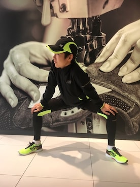 「NEW BALANCE（ニューバランス）のアイテム（ジャケット/アウター）」を使った、NEWBALANCEAOYAMAさん（メンズ・165cm）の冬コーディネート
