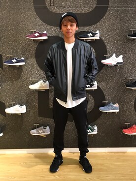 「NEW BALANCE（ニューバランス）のアイテム（ブルゾン）」を使った、NEWBALANCEAOYAMAさん（メンズ・170cm）の夏コーディネート