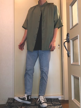 「EN ROUTE（アンルート）のアイテム（デニムパンツ）」を使った、Mr.SEAさん（メンズ・180cm）の秋コーディネート