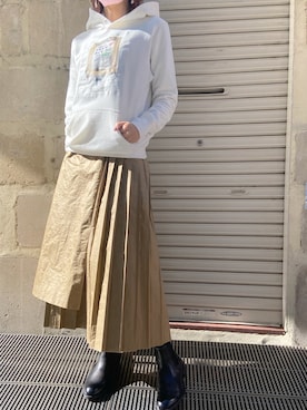 「EARIH（アーリ）のアイテム」を使った、YUKI IKEGAMIさん（レディース・165cm）の秋コーディネート