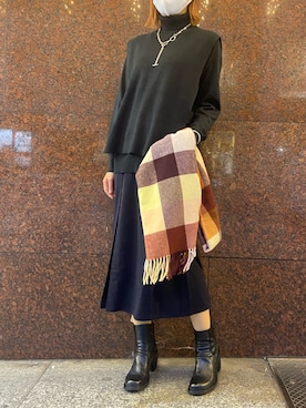 「HOLZWEILER（ホルツワイラー）のアイテム」を使った、YUKI IKEGAMIさん（レディース・165cm）の秋コーディネート