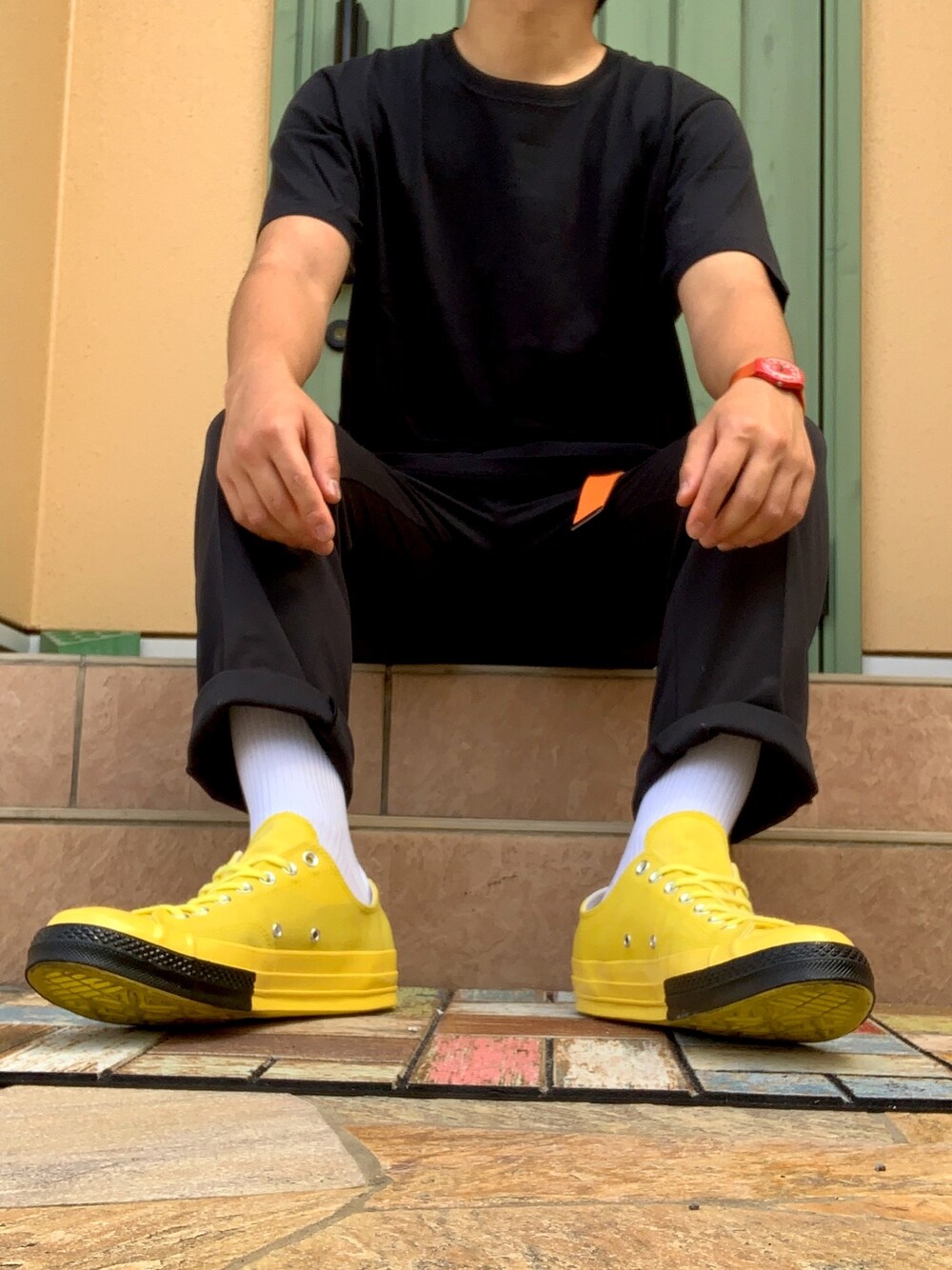 「UNIQLO、Right-on、swatch、converse、UNDER COVER」｜「converse×undercoverのアイテム（スニーカー、イエロー系）」を使った、range1031さん（メンズ・163cm）の夏コーディネートの1枚目の写真