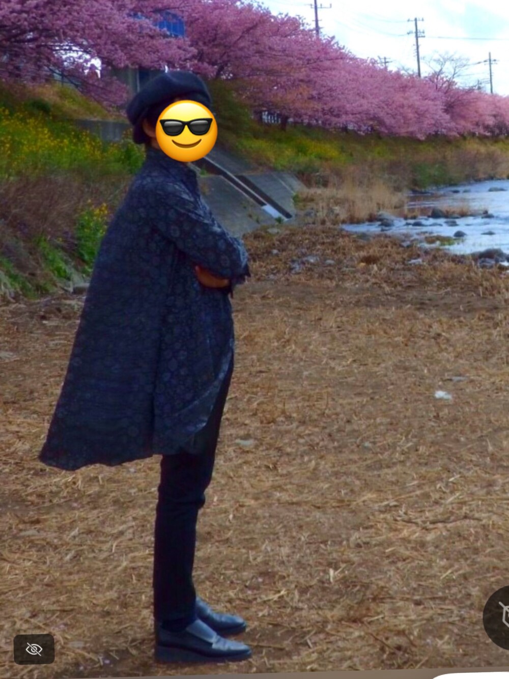 「河津桜、シャツスタイル」｜「LAD MUSICIANのアイテム（シャツ/ブラウス、ブラック系）」を使った、たかぴーさん（メンズ・170cm）の春コーディネートの1枚目の写真
