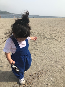 「青×白」｜「アイテム（オールインワン・サロペット）」を使った、みおりんさん（キッズ・80cm）の春コーディネート
