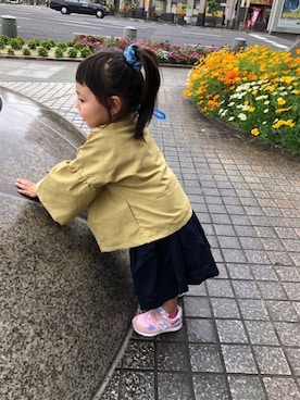 「ロングヘア」｜「アイテム（その他）」を使った、みおりんさん（キッズ・80cm）の春コーディネート