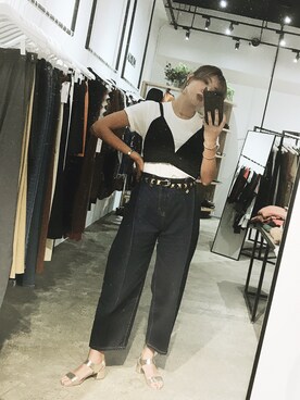 「MURUA（ムルーア）のアイテム（キャミソール）」を使った、小竹麻美さん（レディース・163cm）の夏コーディネート