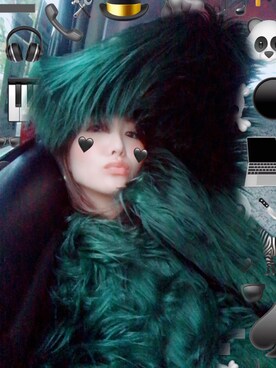 「FIG&VIPER（フィグアンドバイパー）のアイテム（その他アウター）」を使った、小竹麻美さん（レディース・163cm）の冬コーディネート