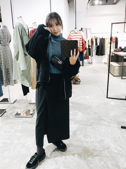 小竹麻美さんのコーディネート