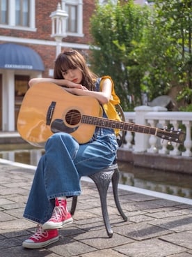 「赤コンバース」｜「アイテム（サロペット/オーバーオール）」を使った、poyoさん（レディース・161cm）の夏コーディネート