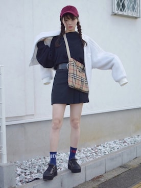「ADER error（アーダーエラー）のアイテム（レッグウェア）」を使った、poyoさん（レディース・161cm）の秋コーディネート