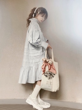 「スカーフ」｜「アイテム（音楽/本・雑誌）」を使った、poyoさん（レディース・161cm）の春コーディネート