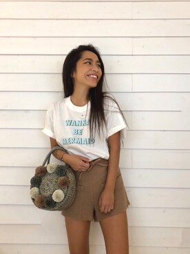 ALEXIA STAMさん（レディース・155cm）の夏コーディネート