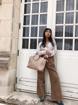 ALEXIA STAMさん（レディース・155cm）の秋コーディネート