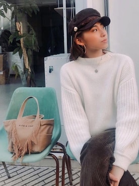 ALEXIA STAMさん（レディース・163cm）の冬コーディネート