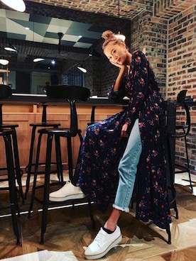 ALEXIA STAMさん（レディース・170cm）の冬コーディネート