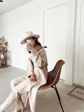 ALEXIA STAMさん（レディース・154cm）の冬コーディネート