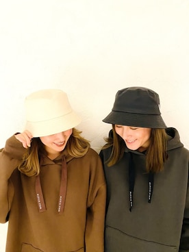 ALEXIA STAMさん（レディース・157cm）の冬コーディネート