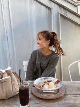 ALEXIA STAMさん（レディース・157cm）の冬コーディネート