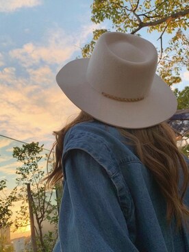 ALEXIA STAMさん（レディース・157cm）の冬コーディネート