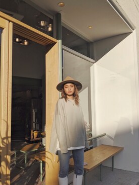 ALEXIA STAMさん(レディース・153cm)の春コーディネート