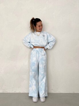 ALEXIA STAMさん（レディース・154cm）の春コーディネート